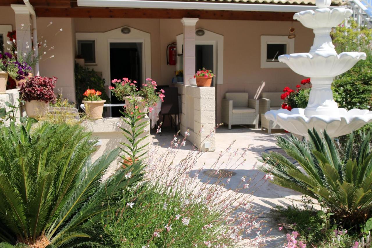 Santa Barbara Lakis 3* Perivólion